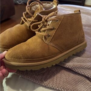 UGG Men's Brown Chukka Boots